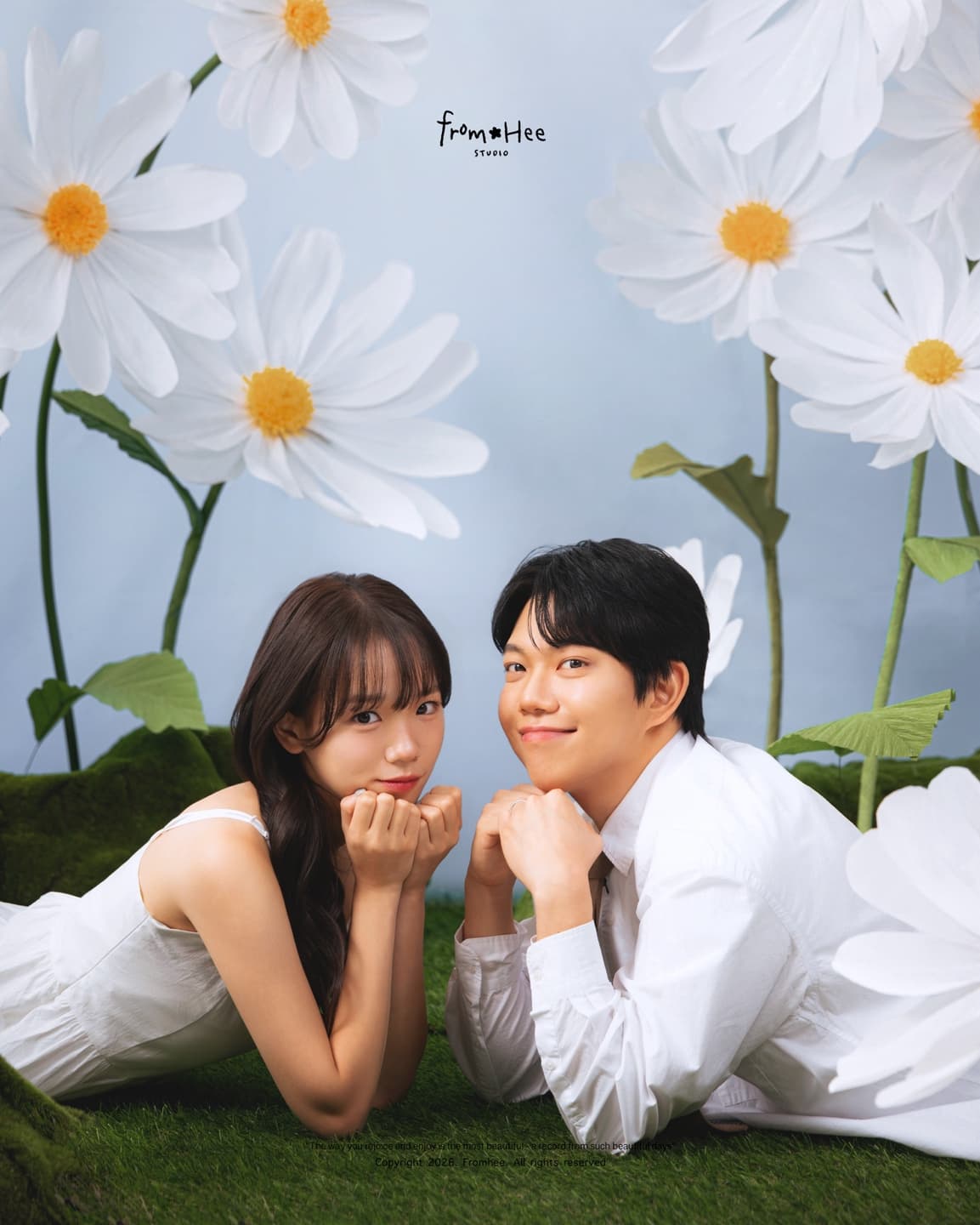 커플 스튜디오 촬영 사진