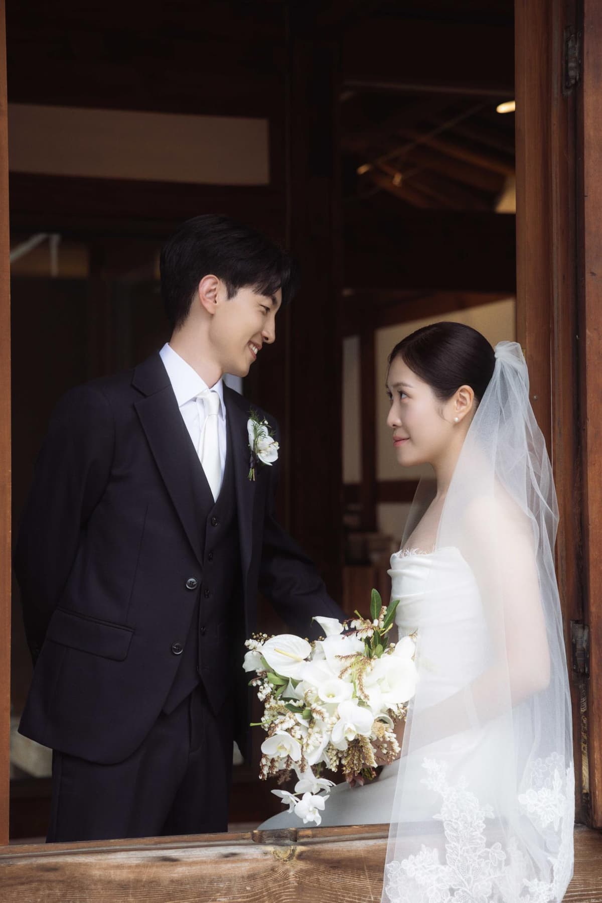 좁은 공간에서도 다양한 시선으로 담은 본식 8