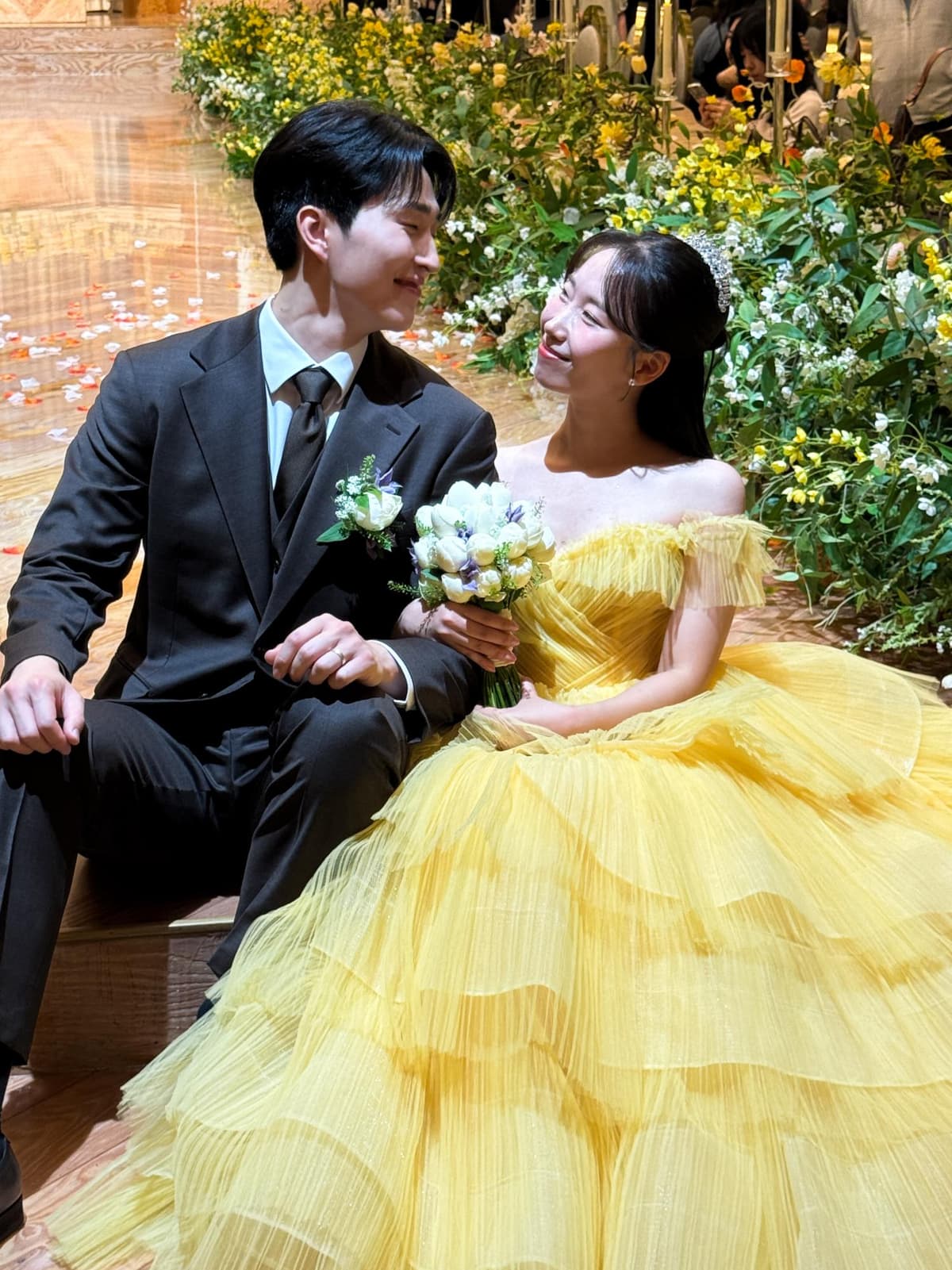 밝은 홀에서 표현되는 선명한 색감 1