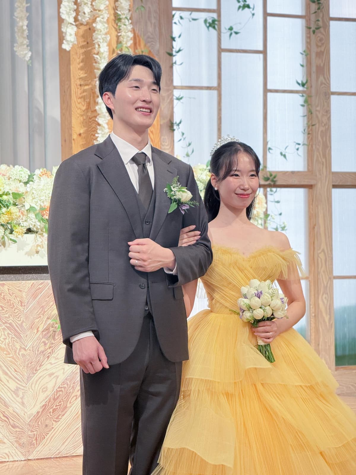 밝은 홀에서 표현되는 선명한 색감 3