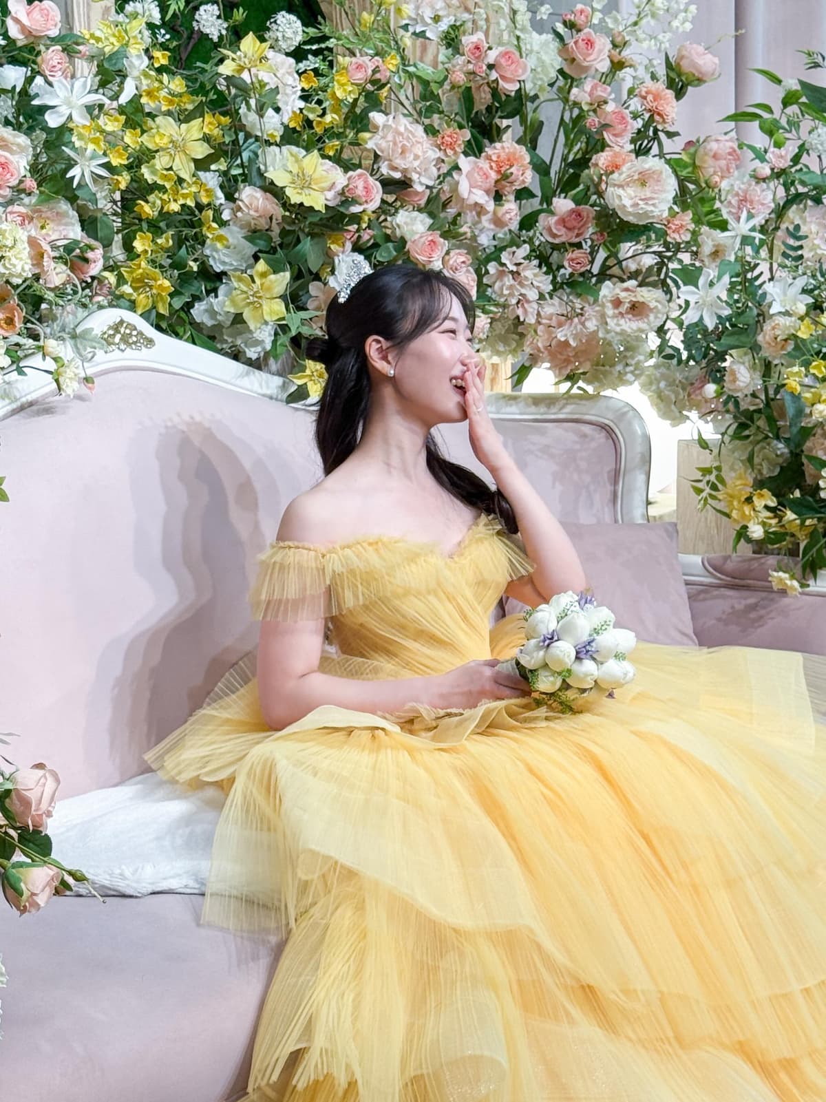 메인대기실의 밝은 조명을 활용한 촬영 4