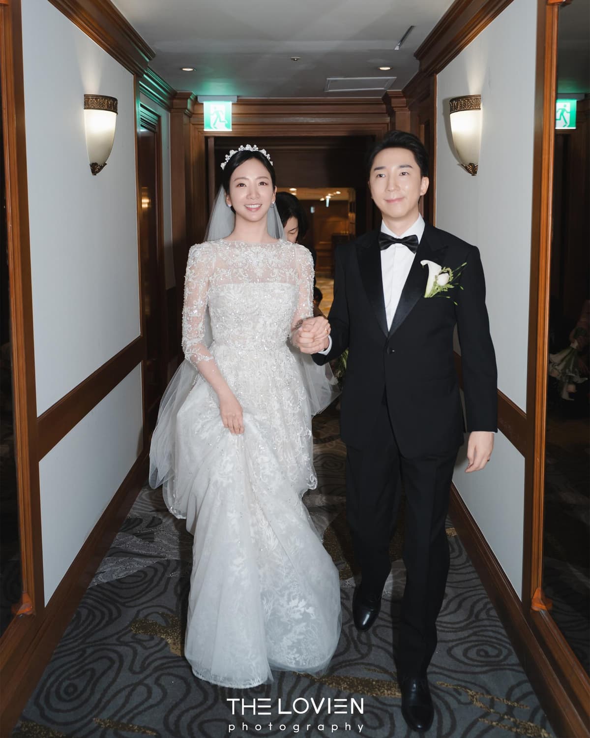 복도와 홀 입구에서 담은 입장 전 모습 2