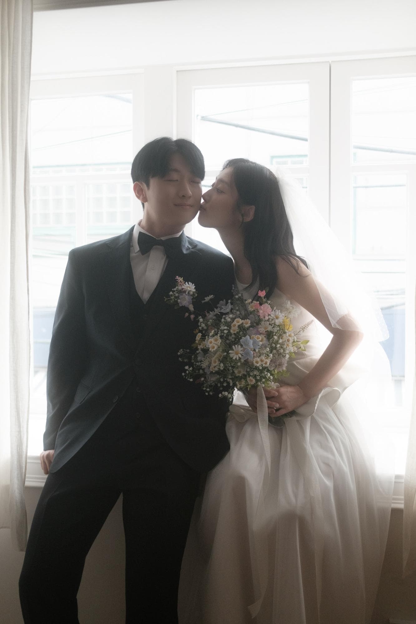 왓츠 스튜디오 웨딩스냅 촬영 사진