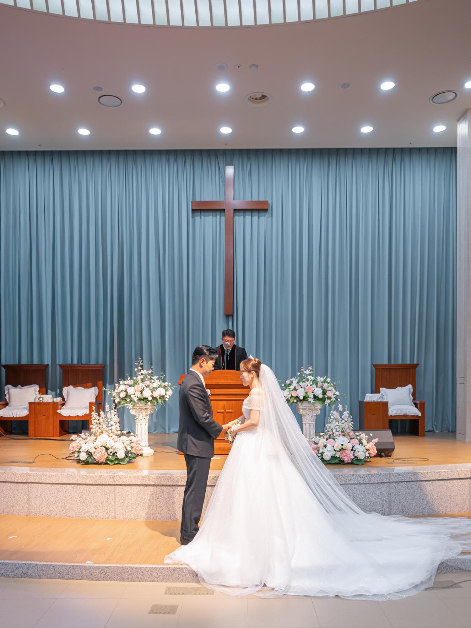 은혜와진리교회 인천성전 본식스냅 촬영 사진