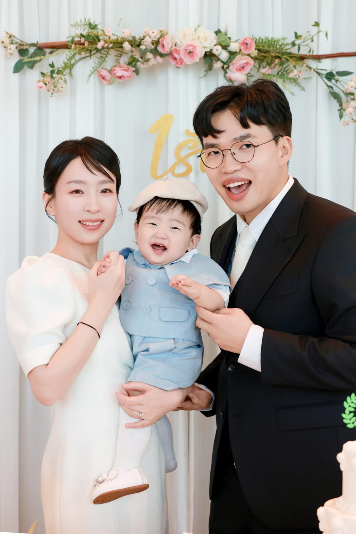 삼촌이 맡은 사회와 이어지는 식순 진행